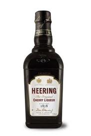HEERING Cherry Liqueur - Original Kirsebærlikør 70 cl.
